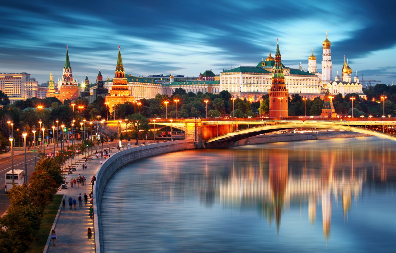 De Moscou à SaintPétersbourg.