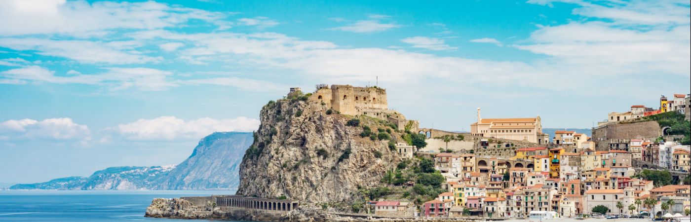 Château Ruffo à Scilla